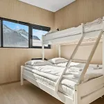 Lyngvaer Aurora - Jacuzzi - No 03 *