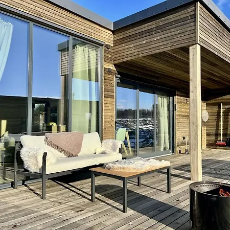 Lofoten Aurora Tatil Evi