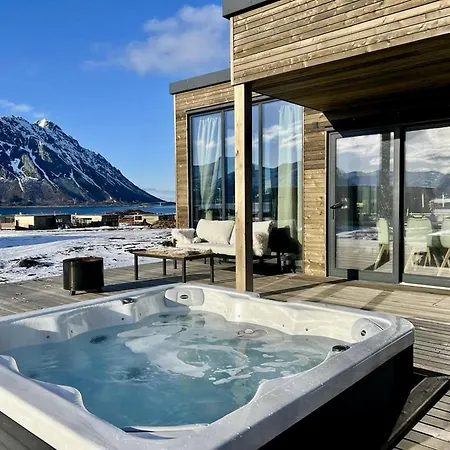 Lofoten Aurora Holiday home Lyngvaeret