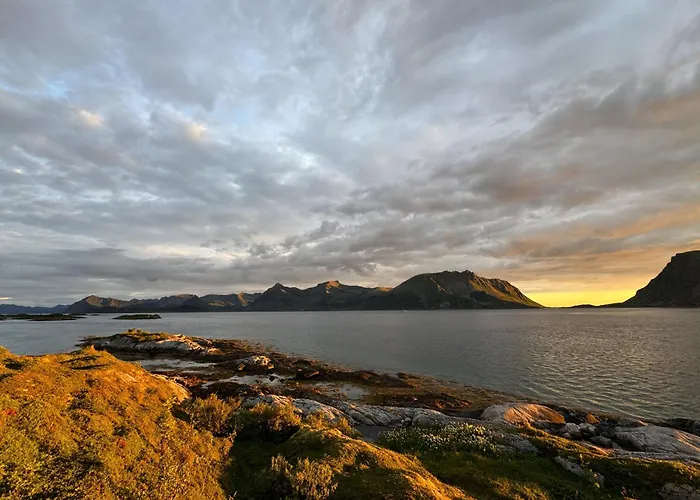 Lyngvaer Aurora - Jacuzzi - No 03 * Lyngværet