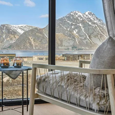 بيت للعطل Lyngvaer Aurora Lodge - Jacuzzi - No 03 Storoya